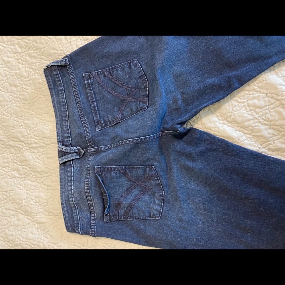 William Rast women’s jeans. Worn a few time.